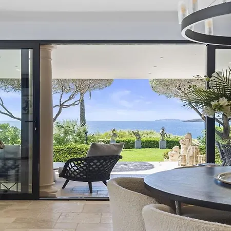 Villa Les Trois Iles Luxury With Exceptional Sea Views Near Saint-tropez La Croix-Valmer