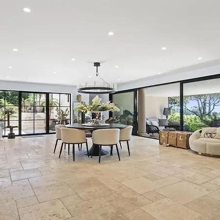 Les Trois Iles Luxury With Exceptional Sea Views Near Saint-tropez La Croix-Valmer
