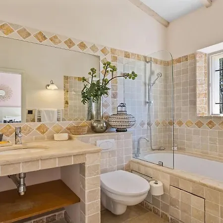 Villa Les Trois Iles Luxury With Exceptional Sea Views Near Saint-tropez