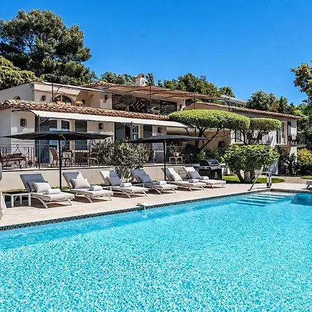 Villa Les Trois Iles Luxury With Exceptional Sea Views Near Saint-tropez *